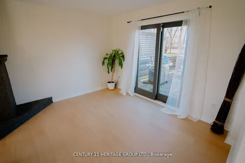 5226 Dickenson Rd, Hamilton, ON L0R 1P0