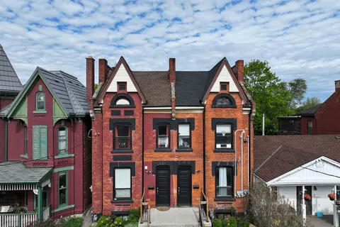 163 Emerald St, Hamilton, ON L8L 5K9