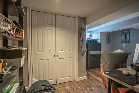 163 Emerald St, Hamilton, ON L8L 5K9