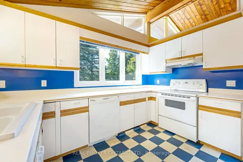 5807 Sixth Line, Erin, ON N0B 1Z0