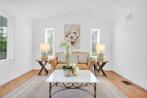 156 Shoal Point Rd, Brighton, ON K0K 1L0