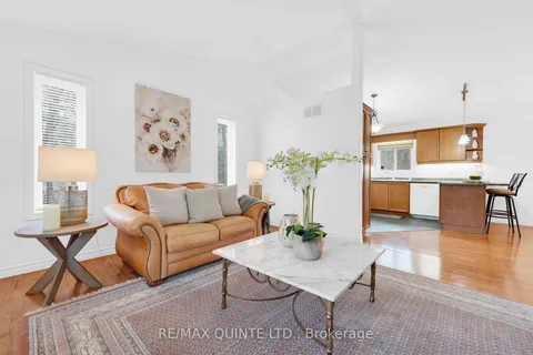 156 Shoal Point Rd, Brighton, ON K0K 1L0