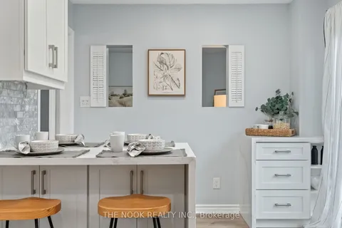 1066 Booth St, Cobourg, ON K9A 5G5