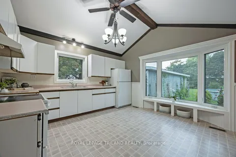 45250 Talbot Line, Central Elgin, ON N5P 3S7