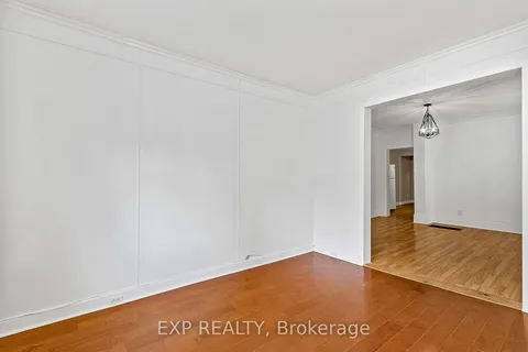 584 Maiden Lane, Peterborough, ON K9H 3V2