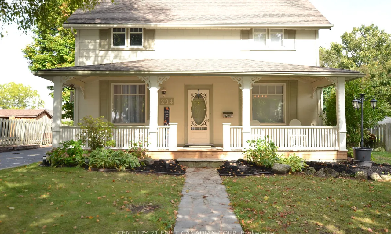 294 Broadway St, Tillsonburg, ON N4G 3R7