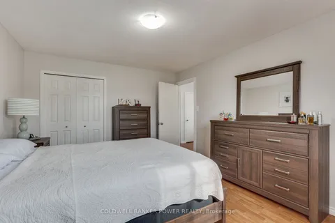 9 PONDS EDGE Crt, London, ON N5Z 5C4