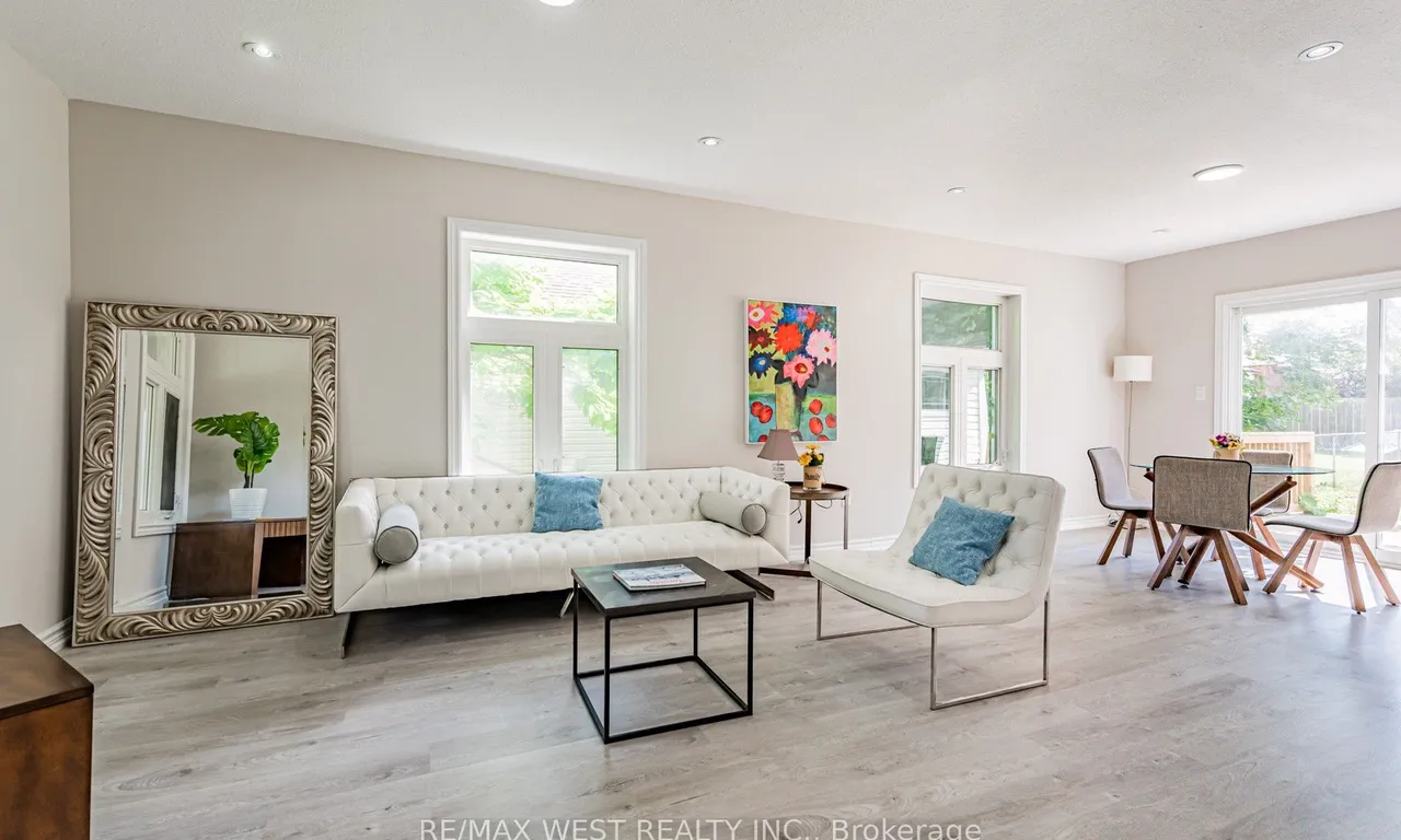 4661 Homewood Ave, Niagara Falls, ON L2E 4Y1