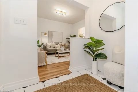 37 Audrey Ave, Guelph, ON N1E 5Y1