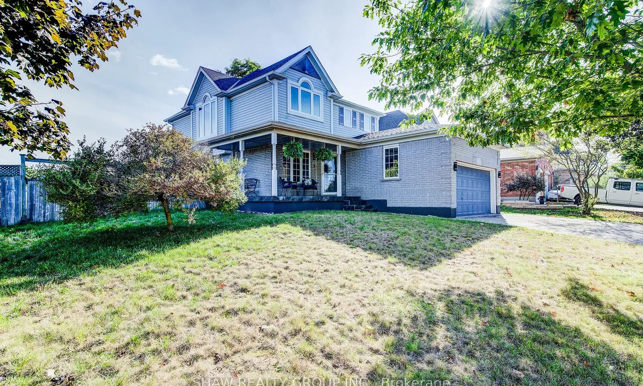 3 Kerwood Dr, Cambridge, ON N3C 4G6