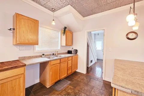 77 George St, Havelock-Belmont-Methuen, ON K0L 1Z0