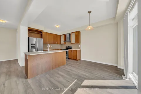 7683 Butternut Blvd, Niagara Falls, ON L2H 0K8