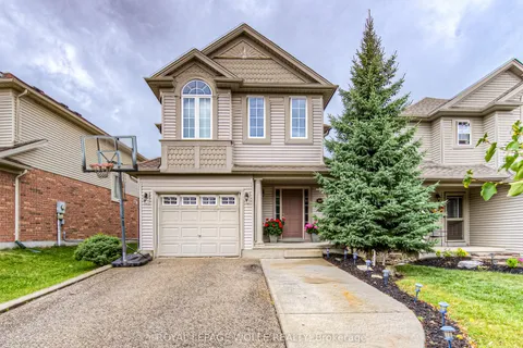 732 Grand Banks Dr, Waterloo, ON N2K 4M2