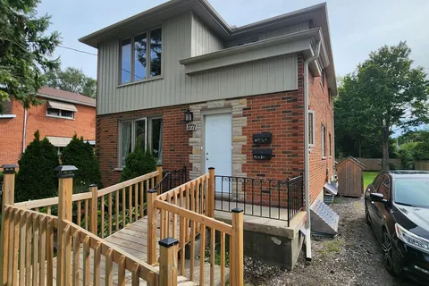 1771 Wavell St, London, ON N5W 2E2