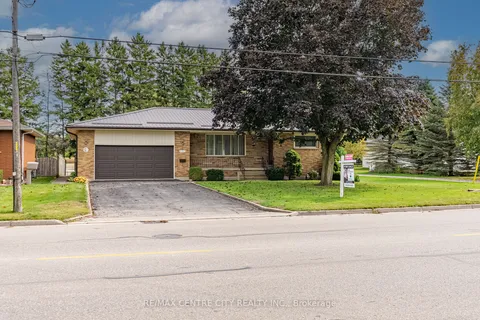 387 John St, Aylmer, ON N5H 2E3