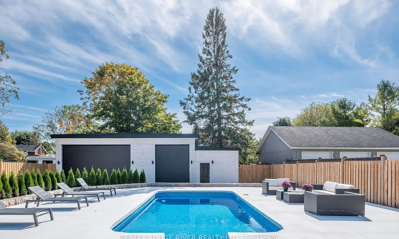 375 King St, Cobourg, ON K9A 2N6