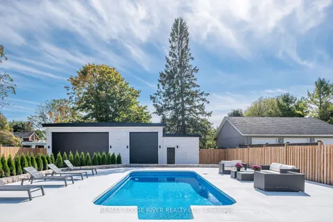 375 King St, Cobourg, ON K9A 2N6
