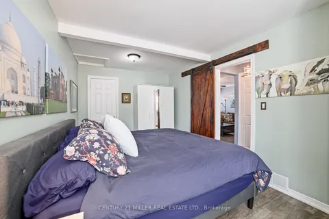 101 McArthur Ave, Welland, ON L3B 2J6