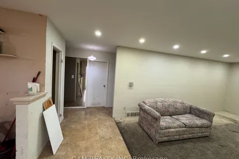 641 Dunbar Rd, Cambridge, ON N3H 2T4