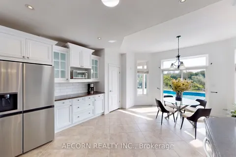 79 Kestrel St, Kitchener, ON N2K 4K1