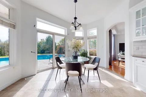 79 Kestrel St, Kitchener, ON N2K 4K1