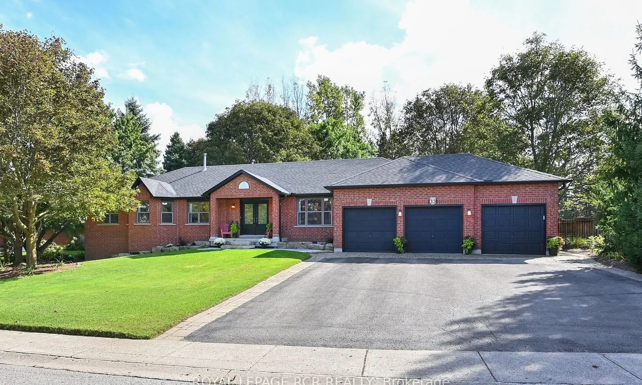 33 Riverside Dr, Mono, ON L9W 6L5