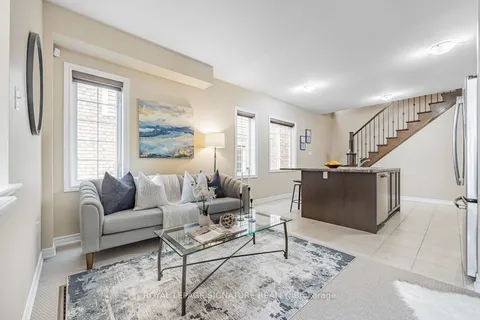 46 Hugill Way, Hamilton, ON L8B 0A2