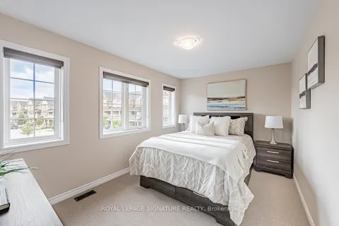 46 Hugill Way, Hamilton, ON L8B 0A2