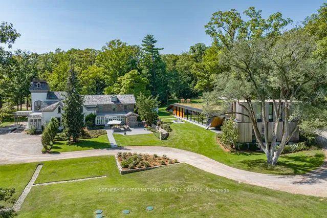 1 Springhill St, Hamilton, ON L9H 4V2