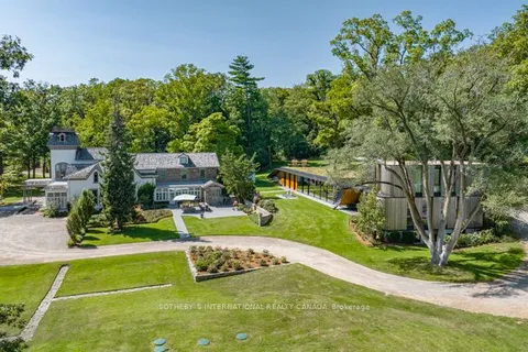 1 Springhill St, Hamilton, ON L9H 4V2