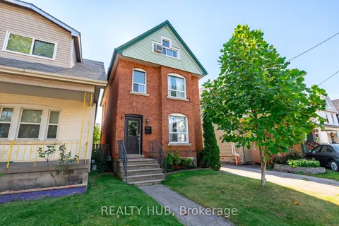162 Avondale St, Hamilton, ON L8L 7C2