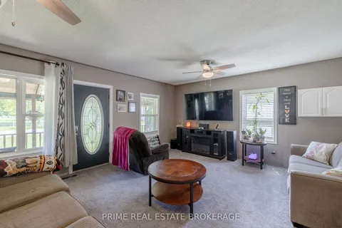 3297 Elgin Street, Brooke-Alvinston, ON N0N 1A0