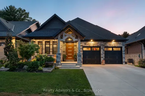 55 Beechnut Lane, Norfolk, ON N0A 1N7