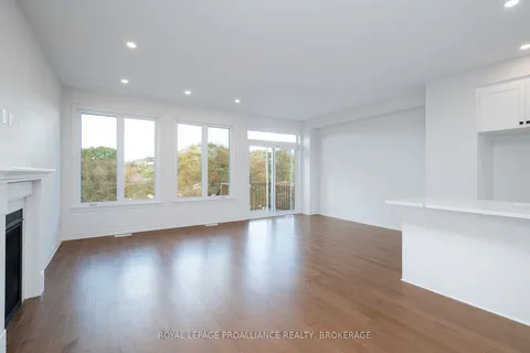 1515 Scarlet St, Kingston, ON K7K 7J8