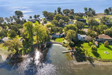 415 Sunrise Dr, Prince Edward County, ON K8N 4Z7
