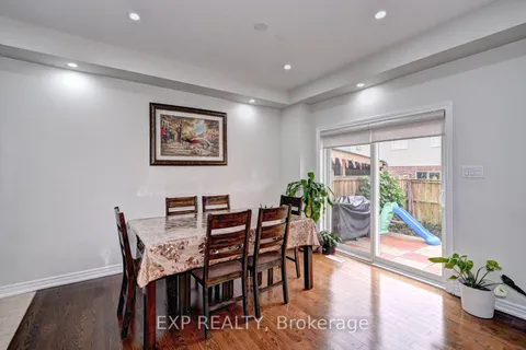 28 Weatherall Ave, Cambridge, ON N3H 5L5