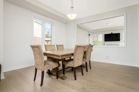 132 Drexler Ave, Guelph/Eramosa, ON N0B 2K0