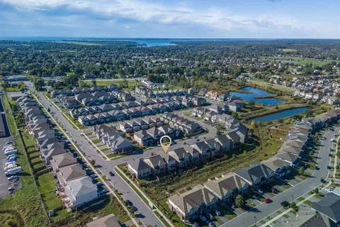 657 Gwen Ave, Kingston, ON K7P 0M2