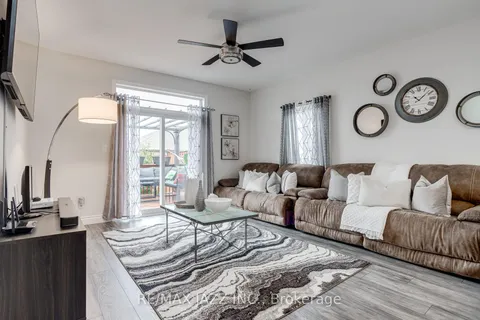 75 Farmington Cres, Belleville, ON K8N 0J9