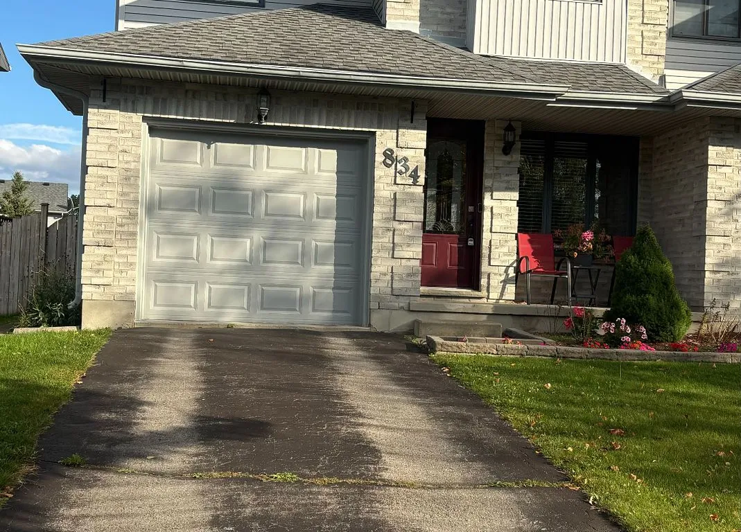 834 Shelborne St, London, ON N5Z 5A8