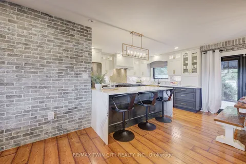 118 Patrick St, North Perth, ON N4W 0K7