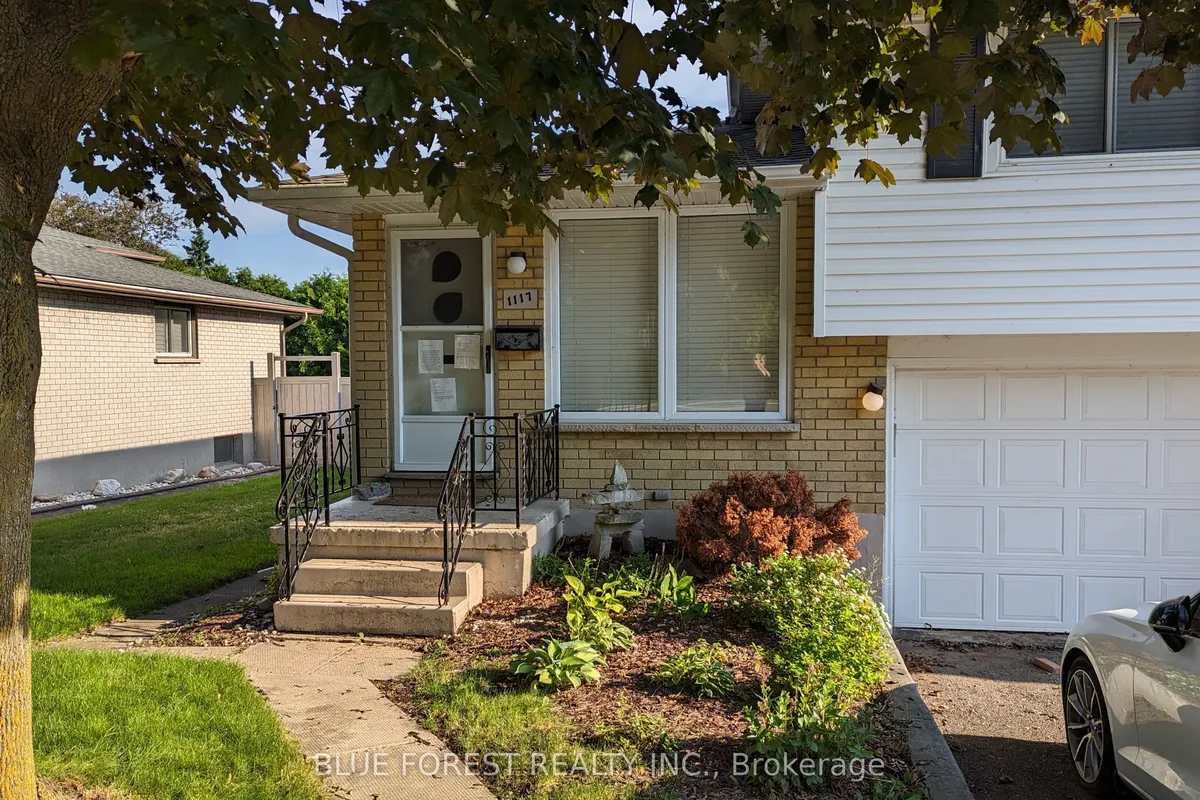 1117 Byron Baseline Road, ON N6K 2C7