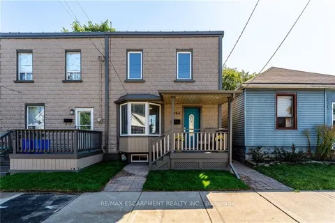 394 Cope St, Hamilton, ON L8H 5C3