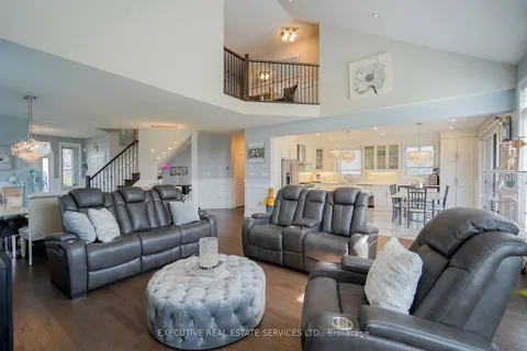 17 Ritchie Dr, East Luther Grand Valley, ON L9W 6W4