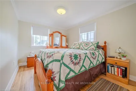 131 Morrell St, Brantford, ON N3T 4J9