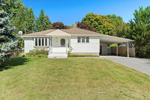 8 Johnson St, Prince Edward County, ON K0K 2T0