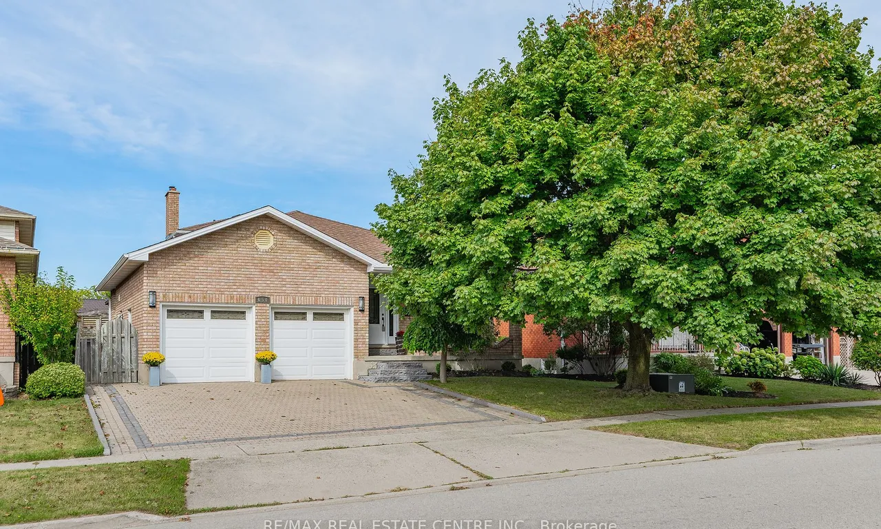 650 Champlain Blvd, Cambridge, ON N1R 7Z7