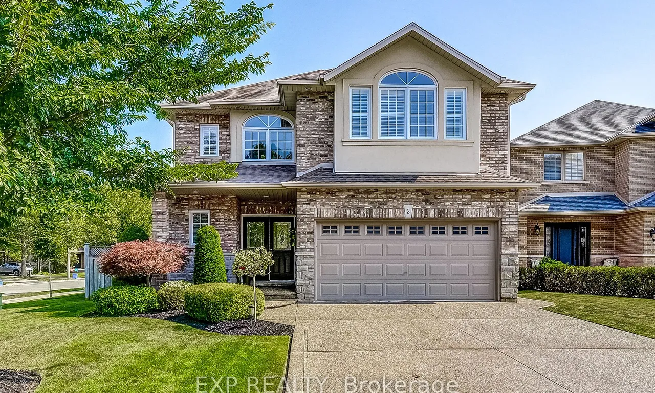 3 Cowper Crt, Hamilton, ON L9H 7T3