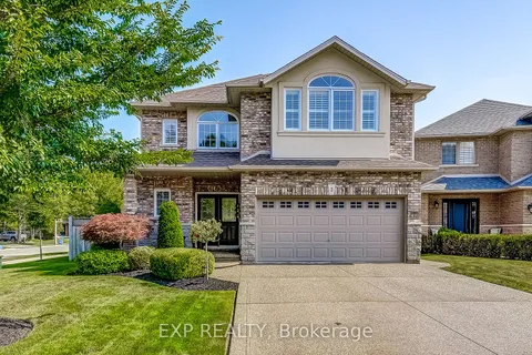 3 Cowper Crt, Hamilton, ON L9H 7T3