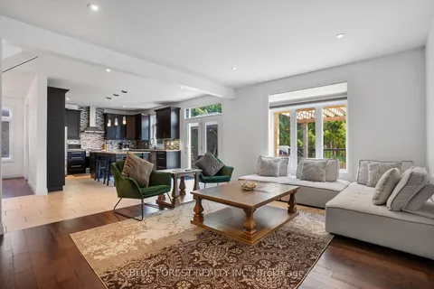 1516 North Wenige Dr, London, ON N5X 0J4